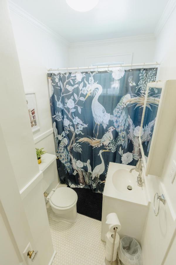 فيلا Historic Revival King Bed Midtown Memphis 70 Fast Wifi Free Parking Yes Pets المظهر الخارجي الصورة