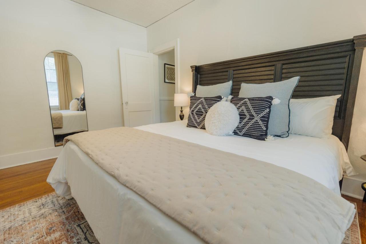 فيلا Historic Revival King Bed Midtown Memphis 70 Fast Wifi Free Parking Yes Pets المظهر الخارجي الصورة