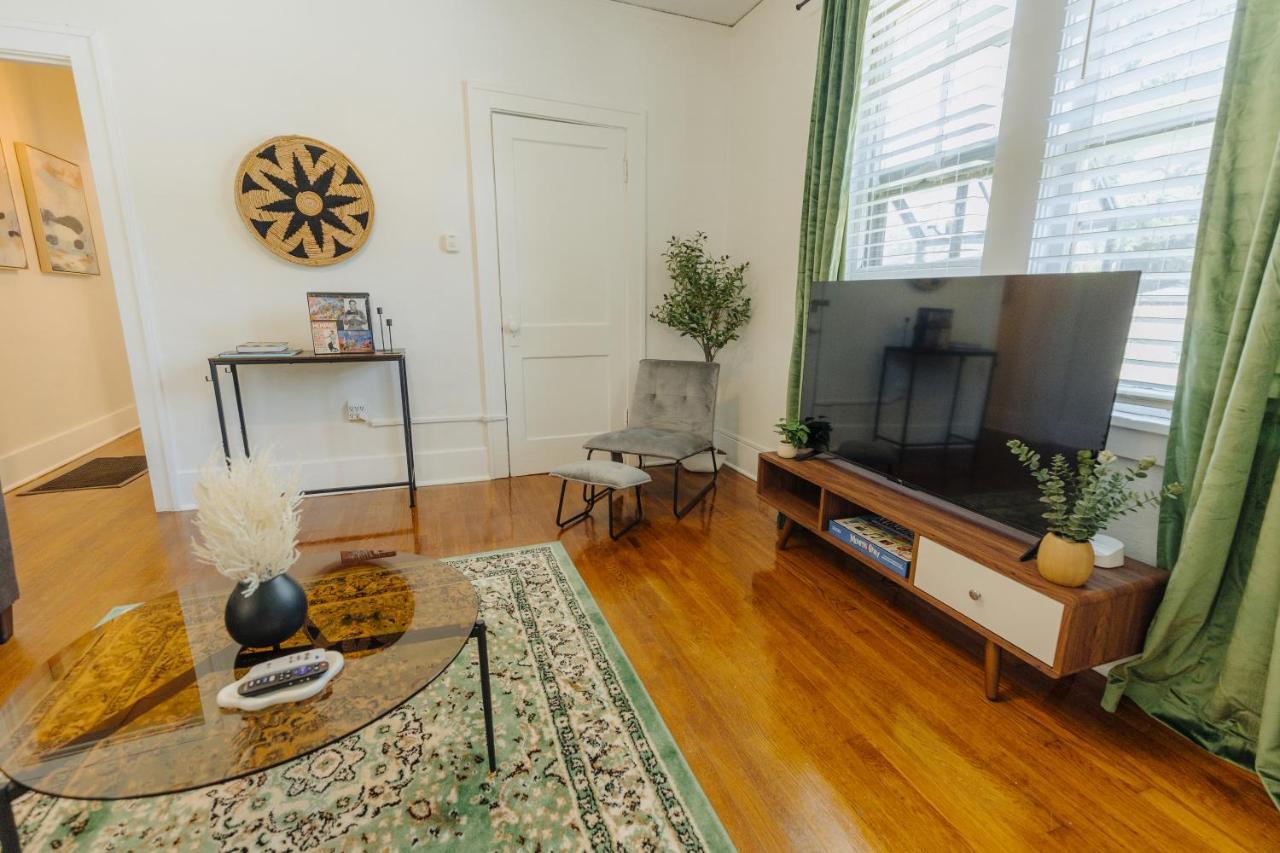 فيلا Historic Revival King Bed Midtown Memphis 70 Fast Wifi Free Parking Yes Pets المظهر الخارجي الصورة